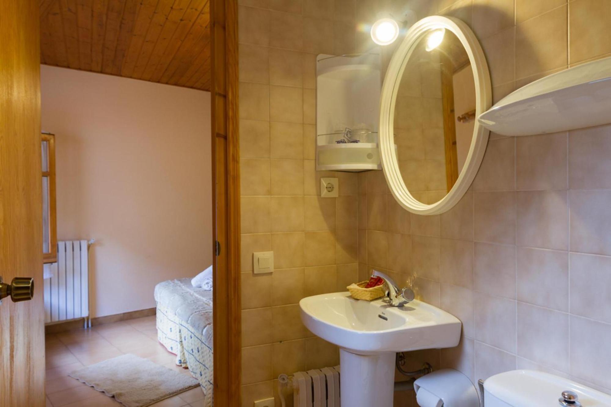 Habitación Individual con baño privado